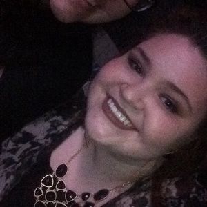 Meet your Posher, Annah