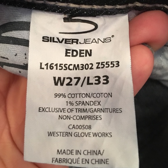 Silver Jeans - Picture 2 of 3