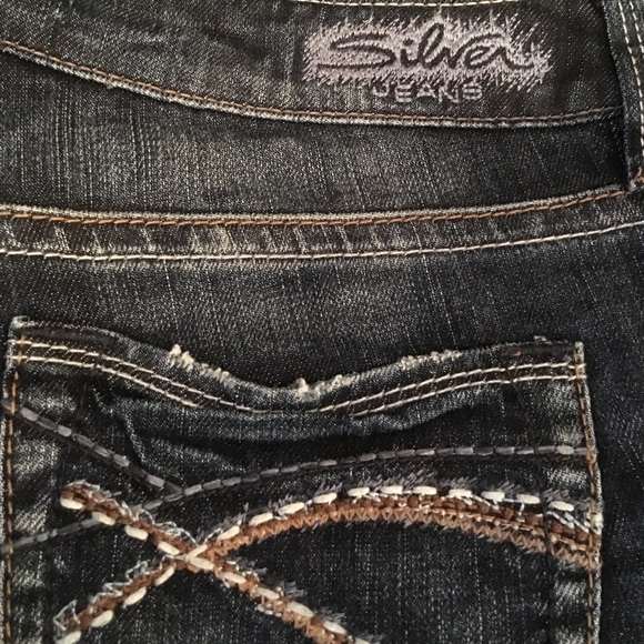 Silver Jeans - Picture 3 of 3