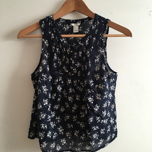 Navy flowery tank