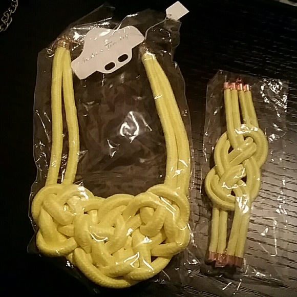 Yellow Necklace & Bracelet