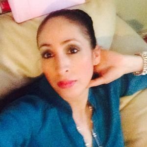 Meet your Posher, Eloisa