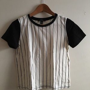Baseball tee