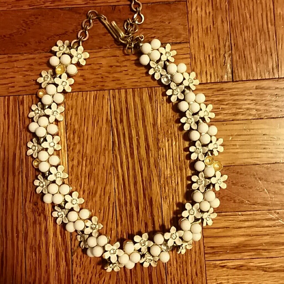 Vintage Flower Choker