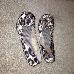 Leopard print flats