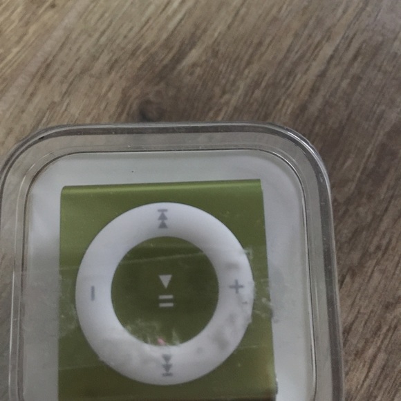 iPod shuffle - Picture 2 of 3