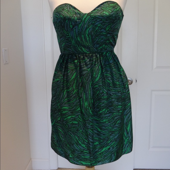 TIBI 2 GREEN SWIRLS STRAPLESS DRESS - Picture 2 of 4