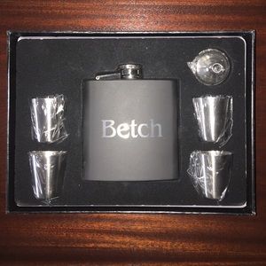 Customized Flask Set