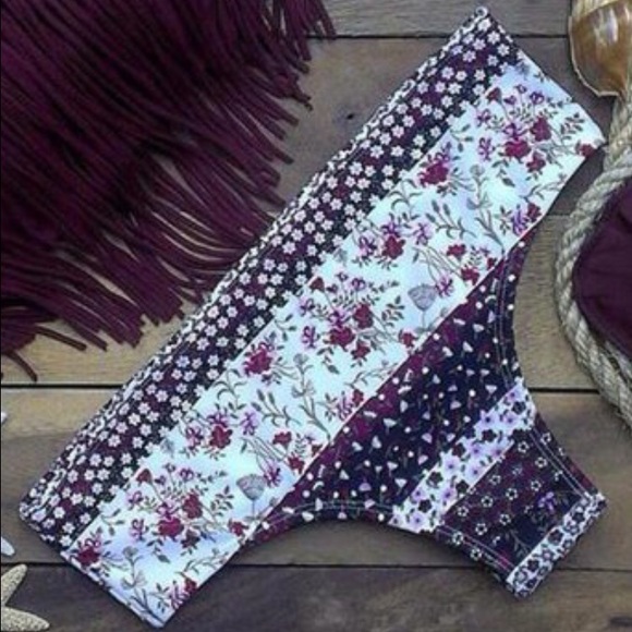 SOLD on♏️ - Picture 2 of 3