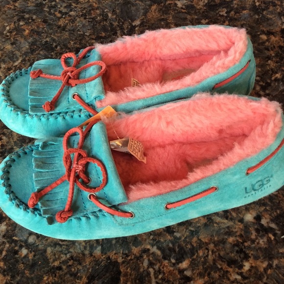 light blue ugg moccasins light blue ugg moccasins