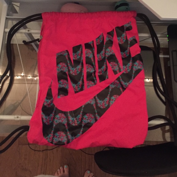 Nike strap bag