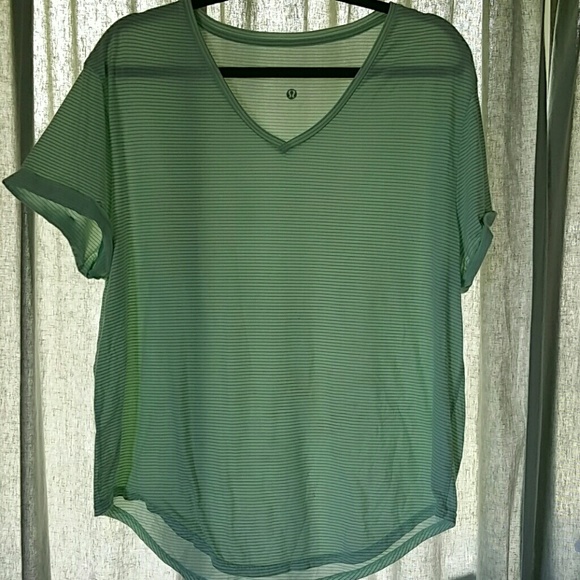 Lululemon shirt