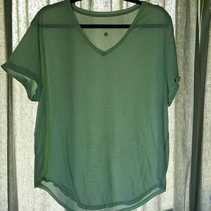 Lululemon shirt