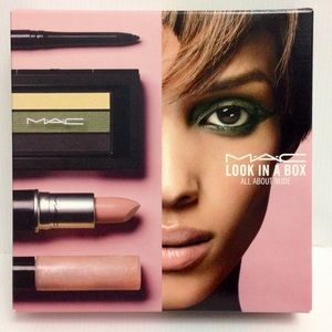 MAC Look in a Box All About Nude