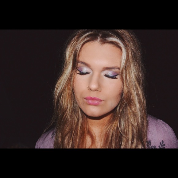 About your posher!💘 - Picture 2 of 4