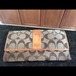 Coach wallet