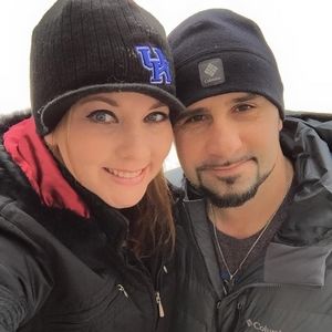 Meet your Posher, Wayne