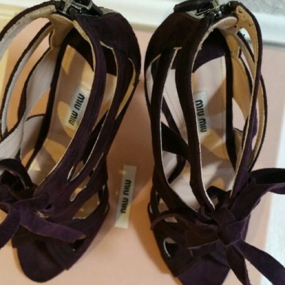 MIU MIU Purple Suede Caged Sandals - Picture 4 of 4