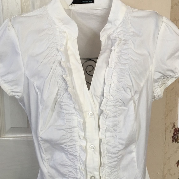 White Ruffled Tuxedo Style Top - Picture 2 of 4
