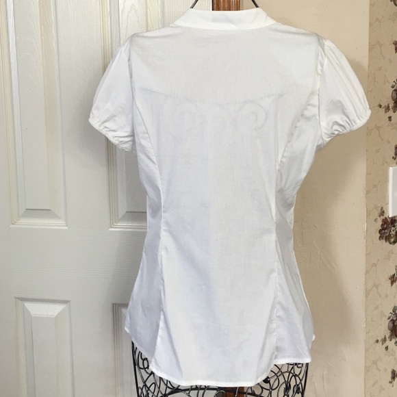 White Ruffled Tuxedo Style Top - Picture 3 of 4