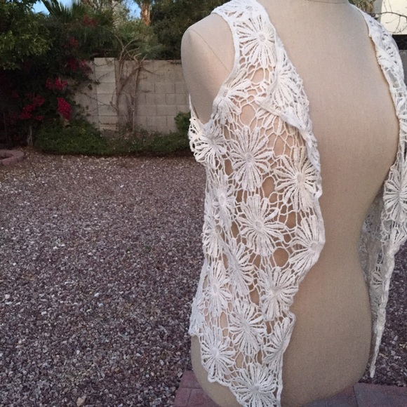 • SOLD IN BUNDLE • - Picture 3 of 4