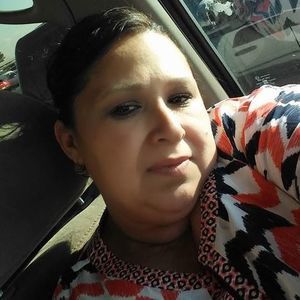 Meet your Posher, Sandra flores