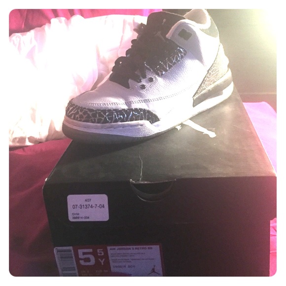 Air Jordan 3 Retro BG