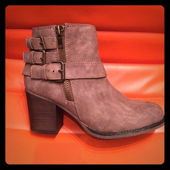 Super cute booties