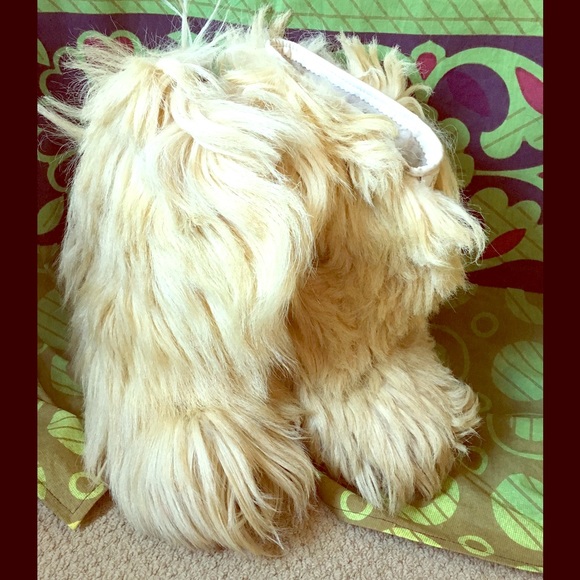 Roluc Goat Hair Apres Ski Yeti Fur Boots Blonde