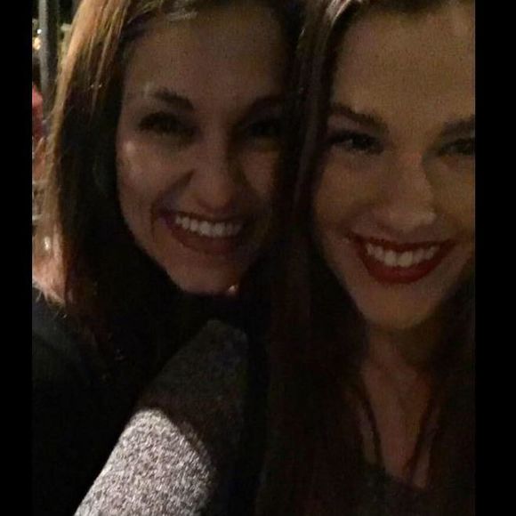 Meet your Posher, Sarah - Picture 1 of 1