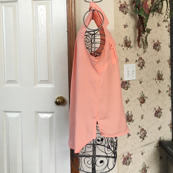 Peach Hi-Low Top - Picture 3 of 4