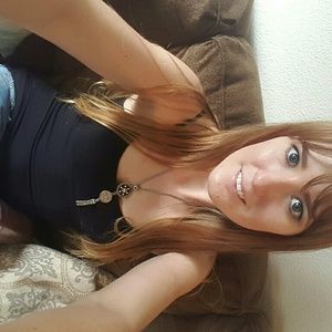 Meet your Posher, Letisha