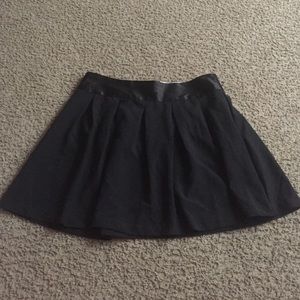 Pleated skirt