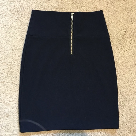 Navy Blue Body Con Skirt - Picture 2 of 2