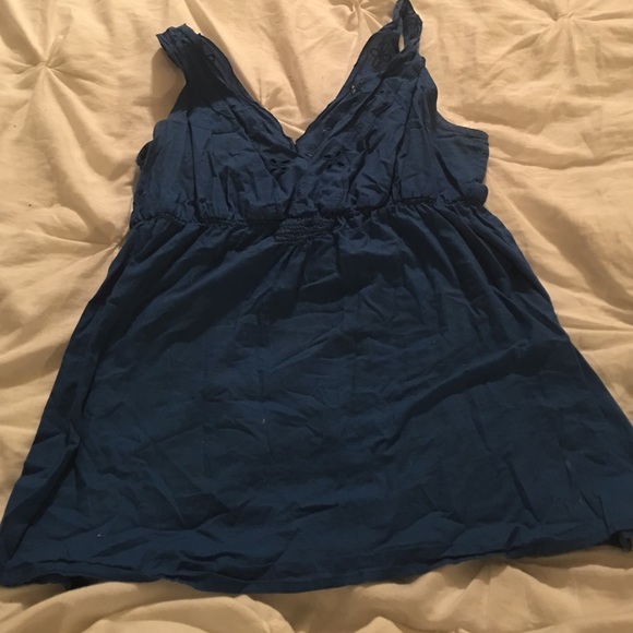 Front and back v-neck top