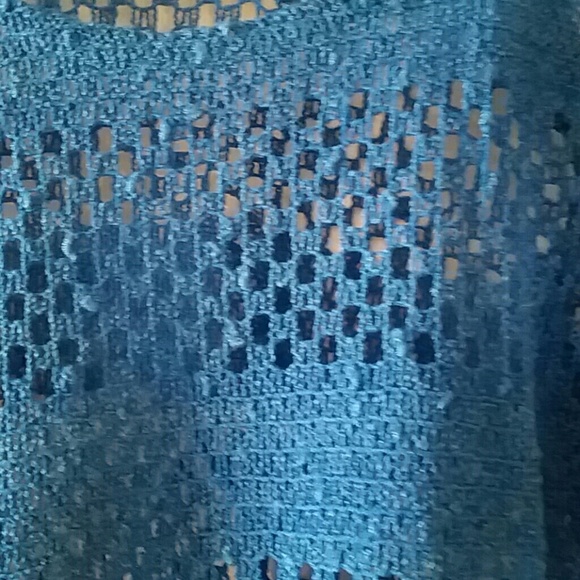 Top - Picture 3 of 3