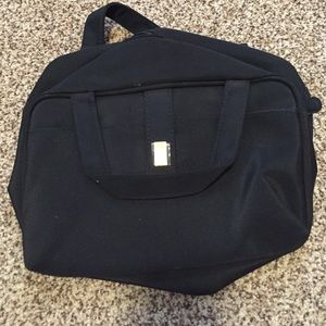 Elizabeth Arden bag NWT
