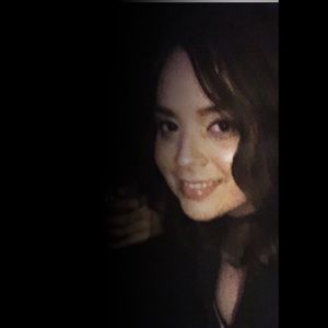 Meet your Posher, Ana