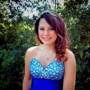 Meet your Posher, Alexandra