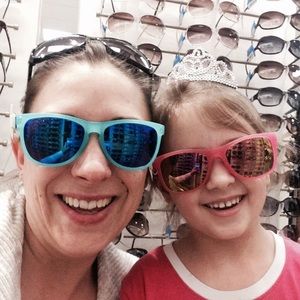 Meet your Posher, Jen