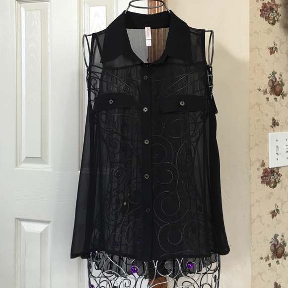 Black Hi-Low Sheer Top - Picture 1 of 4