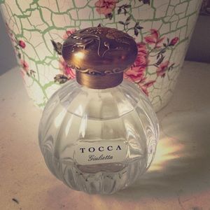 Rocco-Giulietta perfume