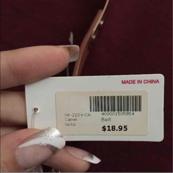 Leatherette Metallic Belt bundle - Picture 4 of 4