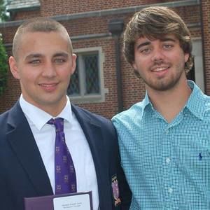 Meet your Posher, Cassandra