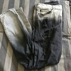 Hot topic skinny jeans (A)