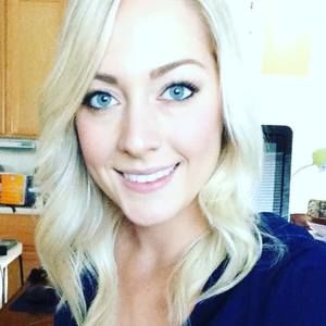 Meet your Posher, Kelli