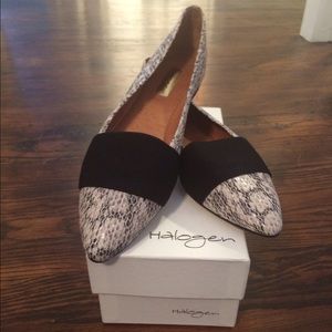 NWOT Snakeskin Halogen Flats & Black Halogen Flats