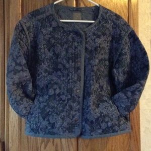 Women Quilt Jacket light weight snap closure front