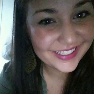 Meet your Posher, Chrissy