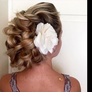 Meet your Posher, Mira